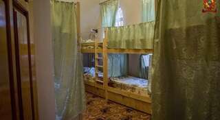 Гостиница Hostel Kamelot Ростов-на-Дону Спальное место на двухъярусной кровати в общем номере для мужчин-3