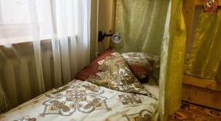 Гостиница Hostel Kamelot Ростов-на-Дону Спальное место на двухъярусной кровати в общем номере для мужчин-4